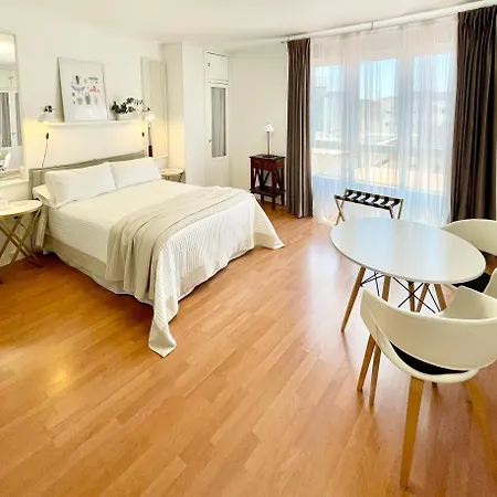 Atico Luz De Cordoba Station Parking Free Center City アパート