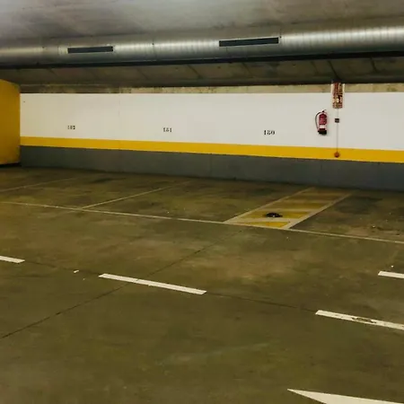 Apartment Atico Luz De Station Parking Free Center